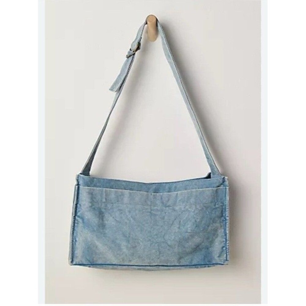 Free People Denim Shoulder Crossbody Bag Adjustable Strap Cotton Blue OS 289480 - Picture 2 of 2